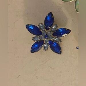 Vintage Brooch (1) * Lowest possible!